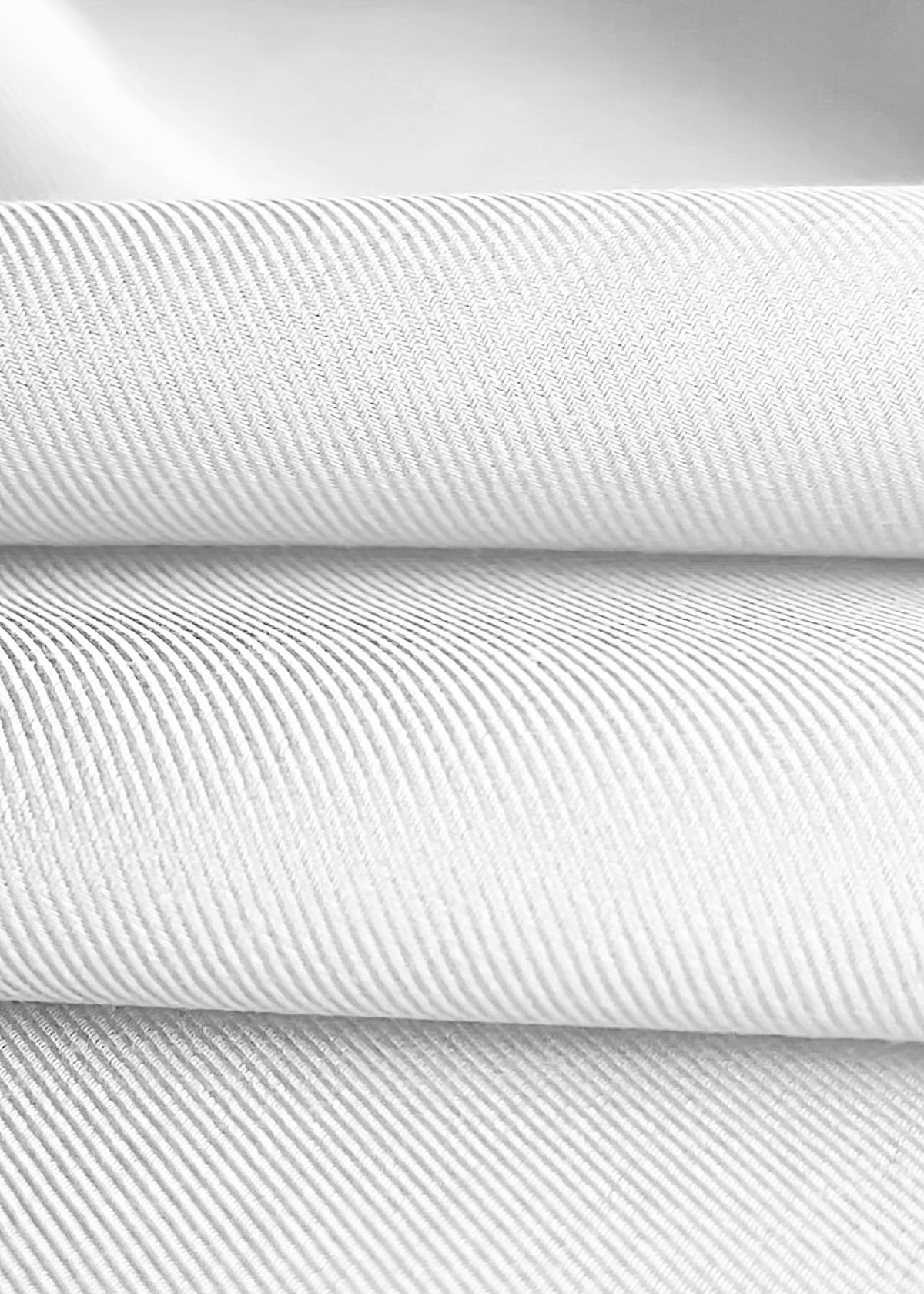 White non-iron twill fabrics